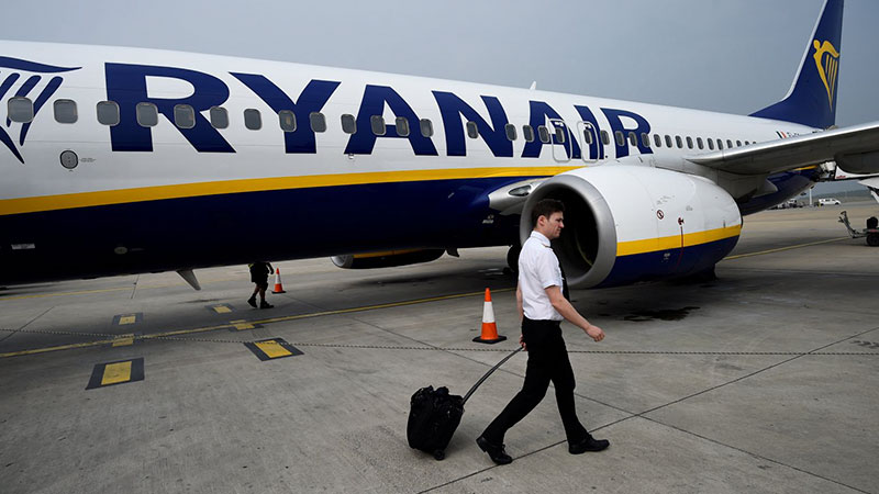 Ryanair 