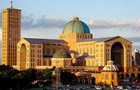 Basilika Nuestra Señora de Aparecida in Sao Paulo, größter religiöser Tourismusbestimmungsort in Brasilien