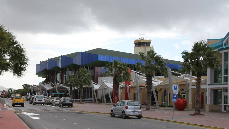 Ausbau des internationalen Flughafens von Aruba